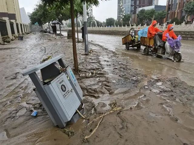 暴雨洪水過后，還需防范這些事兒